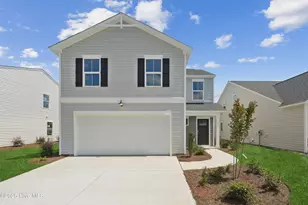 8 E Pioneer Wy, Hampstead, NC 28443 - Photo 1