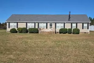 394 Bullard Pit Cir, Autryville, NC 28318 - Photo 1