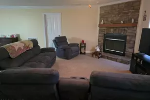 394 Bullard Pit Cir, Autryville, NC 28318 - Photo 5
