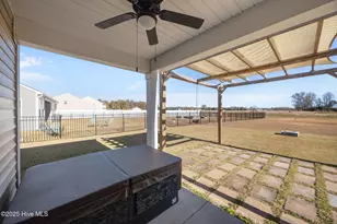 4449 Marthas Vlg Ln, Ayden, NC 28513 - Photo 23
