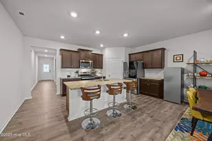4449 Marthas Vlg Ln, Ayden, NC 28513 - Photo 5