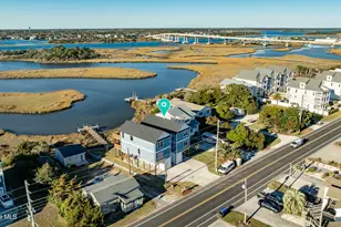 705 S Topsail Dr, Surf City, NC 28445 - Photo 15