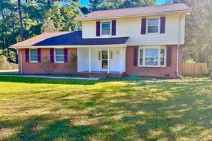 422 Pine Valley Rd, Jacksonville, NC 28546 - Photo 1
