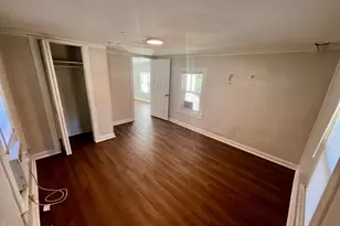202 Lewis St, Bladenboro, NC 28320 - Photo 15
