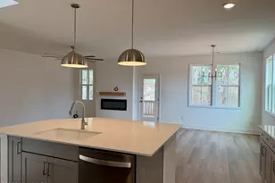 517 Watauga Ln, Aberdeen, NC 28315 - Photo 9