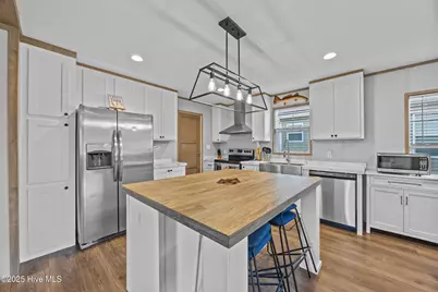 2157 Lakeside Avenue SW, Supply, NC 28462 - Photo 9