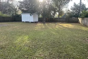 405 Sunset Ave, Clinton, NC 28328 - Photo 59