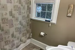 405 Sunset Ave, Clinton, NC 28328 - Photo 23