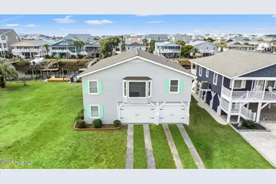 13 Fairmont Street, Ocean Isle Beach, NC 28469 - Photo 1