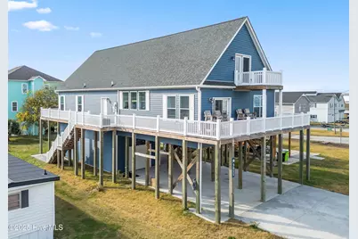 3011 3rd Street, Surf City, NC 28445 - Photo 3