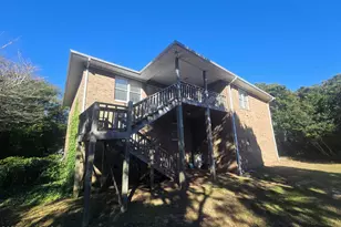 5901 McLean St, Emerald Isle, NC 28594 - Photo 3