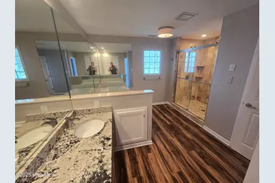 5901 McLean Street, Emerald Isle, NC 28594 - Photo 7