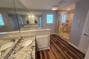 5901 McLean St, Emerald Isle, NC 28594 - Photo 7
