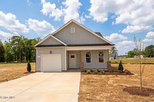 89 W Coulter Ct, Selma, NC 27576 - Photo 1