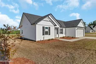 201 Megans Fld Pl, Richlands, NC 28574 - Photo 5