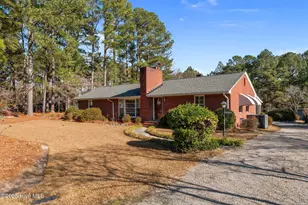 921 Vass-Carthage Rd, Carthage, NC 28327 - Photo 3
