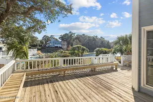 203 Red Snapper Dr, Emerald Isle, NC 28594 - Photo 11