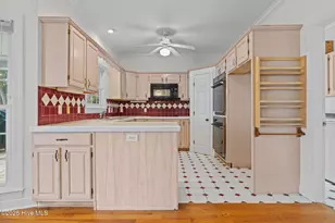203 Red Snapper Dr, Emerald Isle, NC 28594 - Photo 23