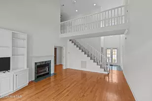 203 Red Snapper Dr, Emerald Isle, NC 28594 - Photo 17