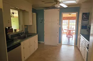 88 Country Club Rd, Whiteville, NC 28472 - Photo 9