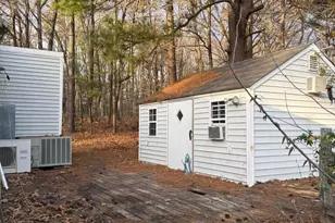 241 Torchwood Rd, Carthage, NC 28327 - Photo 5
