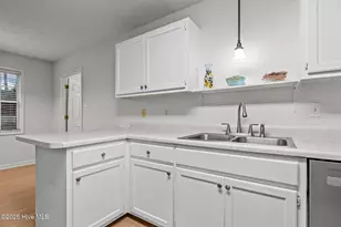 2000 Clark Ct, Morehead City, NC 28557 - Photo 11