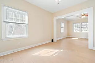517 Sylvan St, Shallotte, NC 28470 - Photo 9