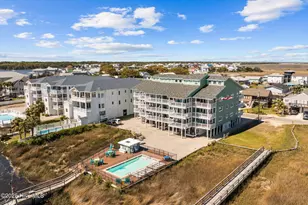 111 Florida Ave, Carolina Beach, NC 28428 - Photo 37