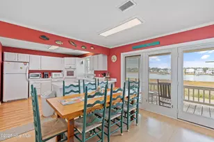 183 High Point St, Holden Beach, NC 28462 - Photo 17