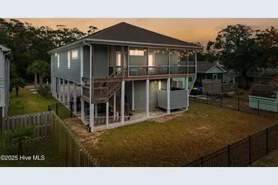 205 NE 59th Street, Oak Island, NC 28465 - Photo 3