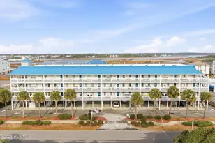 305 N Topsail Dr, Surf City, NC 28445 - Photo 17