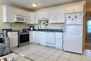 305 N Topsail Dr, Surf City, NC 28445 - Photo 7