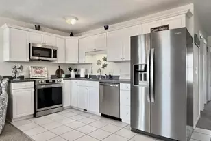 305 N Topsail Dr, Surf City, NC 28445 - Photo 7