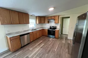 542 Red Oak Farm Rd, Tar Heel, NC 28392 - Photo 5