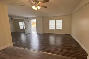 542 Red Oak Farm Rd, Tar Heel, NC 28392 - Photo 7