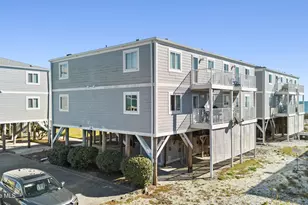 447 E 2nd St, Ocean Isle Beach, NC 28469 - Photo 31
