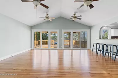 821 S Shore Drive, Southport, NC 28461 - Photo 19