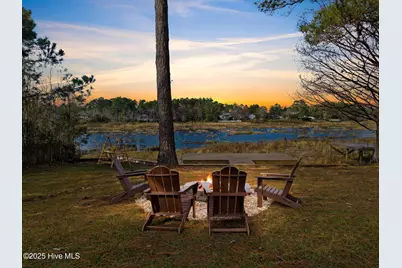 821 S Shore Drive, Southport, NC 28461 - Photo 3