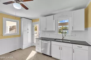 213 Mansfield Pkwy, Morehead City, NC 28557 - Photo 19