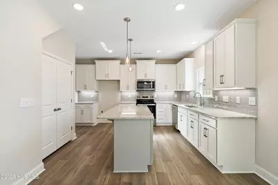 2009 Twilight Drive NE, Winnabow, NC 28479 - Photo 5