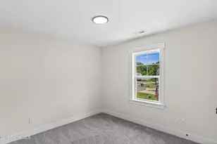 318 Hawks Bluff Dr, New Bern, NC 28560 - Photo 19