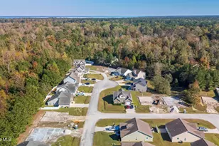 400 Stone Hawk Ln, New Bern, NC 28560 - Photo 33