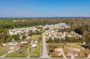 433 Peregrine Ridge Dr, New Bern, NC 28560 - Photo 33