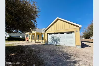 6098 Turtlewood Drive, Southport, NC 28461 - Photo 3