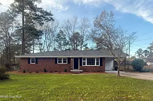 919 Richmond Rd, Rockingham, NC 28379 - Photo 1