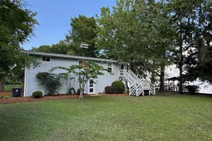 2810 Canal Cove Rd, Lake Waccamaw, NC 28450 - Photo 35