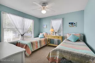 302 SE 79th St, Oak Island, NC 28465 - Photo 23