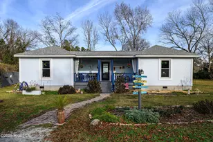 608 Church St, Oriental, NC 28571 - Photo 7