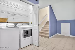 102 SW 11th St, Oak Island, NC 28465 - Photo 37