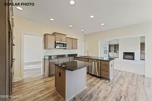 910 Coddington Cv, Jacksonville, NC 28546 - Photo 15